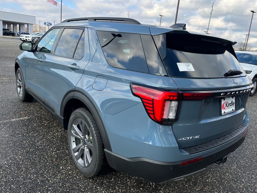 New 2026 Ford Explorer Active w/ Active Comfort Package image 28
