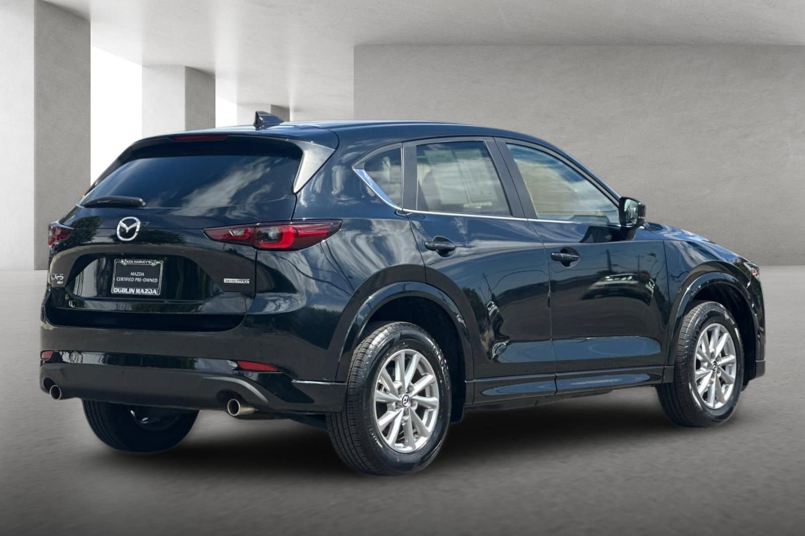 Used 2025 MAZDA CX-5 AWD 2.5 S w/ Select Package image 4