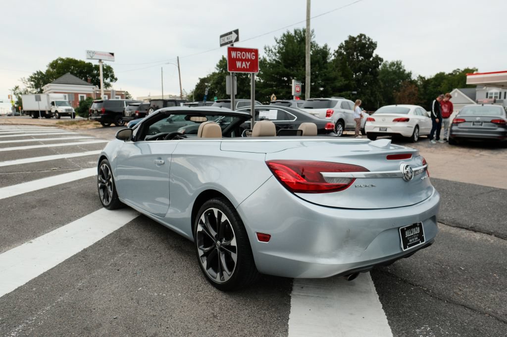 Used 2018 Buick Cascada Premium FWD image 4