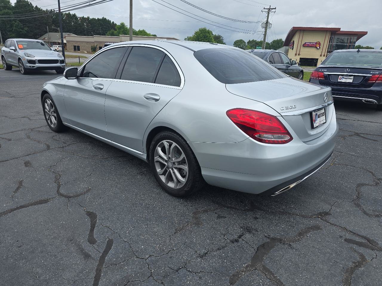 Used 2015 Mercedes-Benz C 300 Sedan image 8
