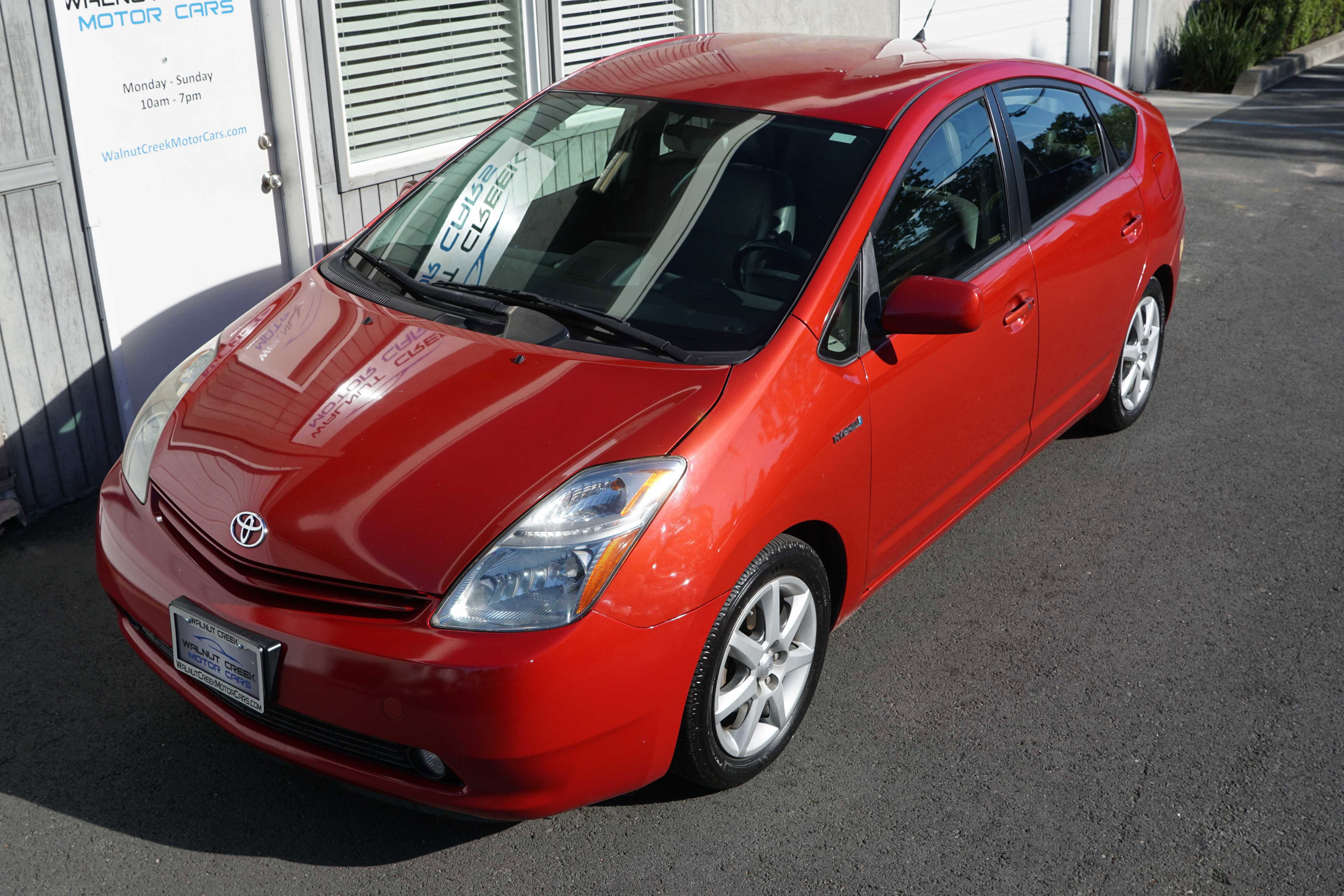Used 2007 Toyota Prius Touring image 3