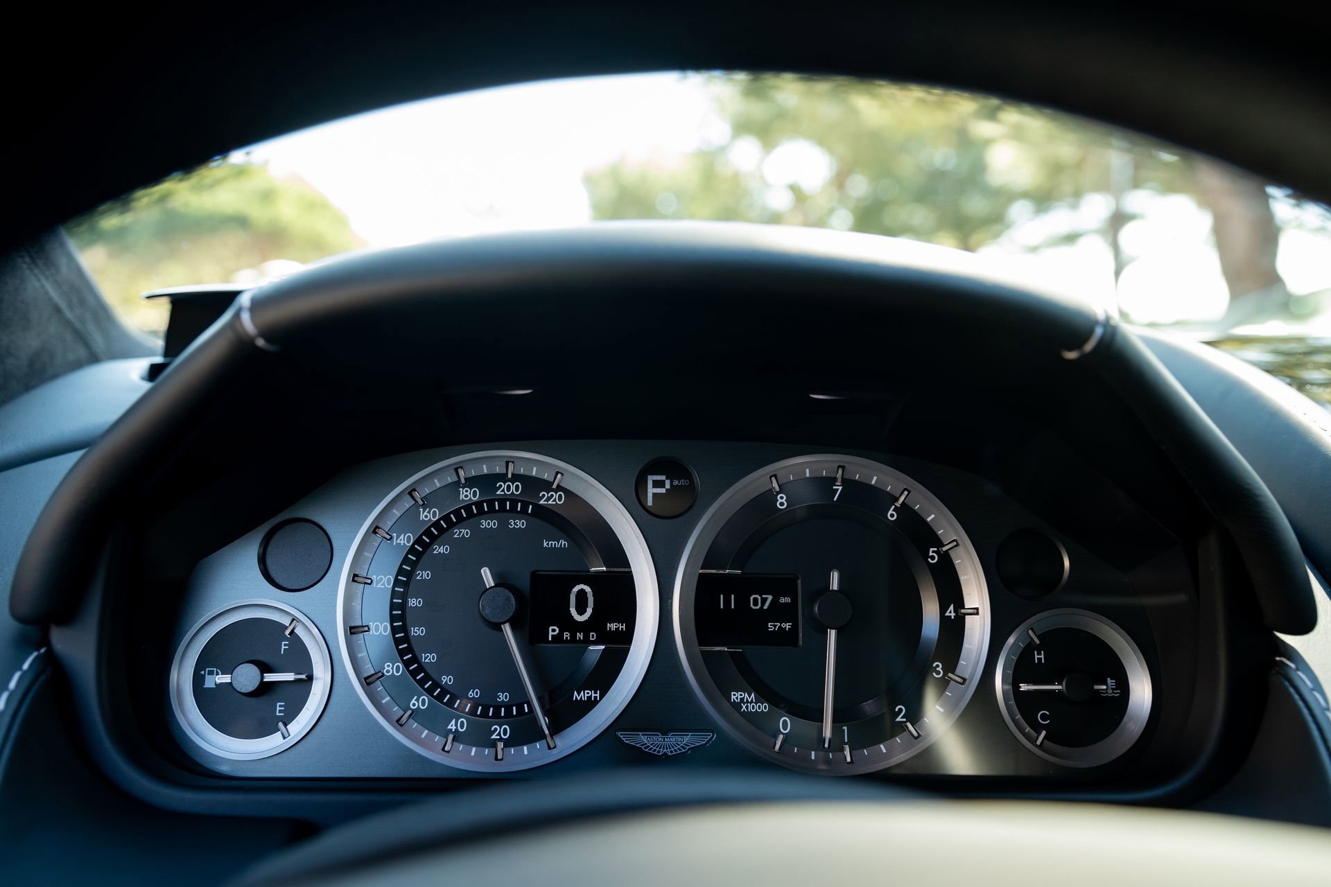 Used 2015 Aston Martin Rapide S image 12