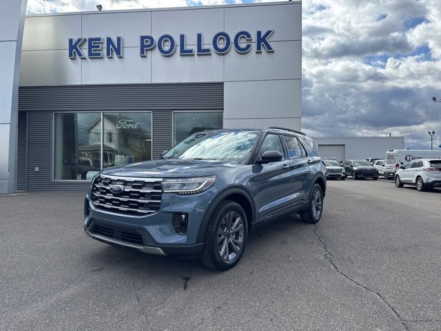 New 2026 Ford Explorer Active image 2