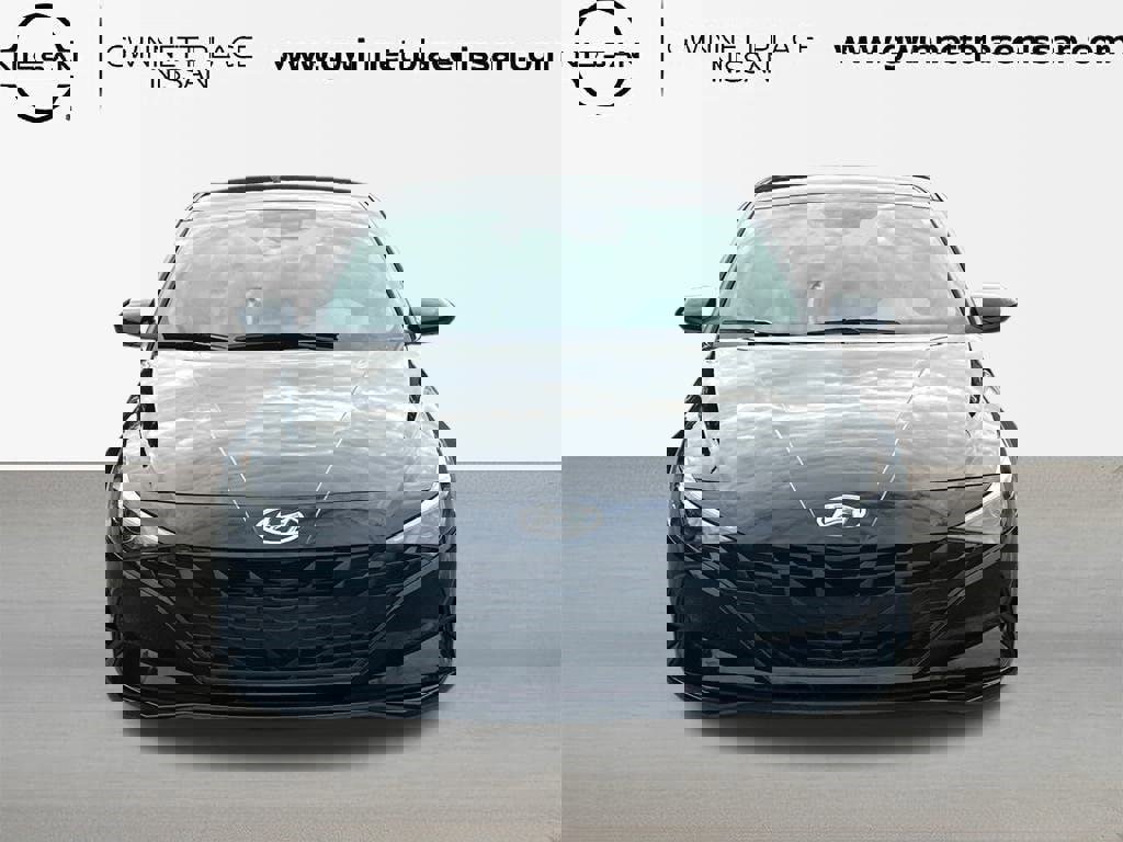 Used 2023 Hyundai Elantra SEL w/ Preferred Accessory Package image 2