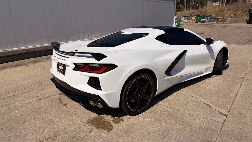 Used 2020 Chevrolet Corvette Stingray Preferred Cpe w/ 2LT Preferred Equipment Group image 4