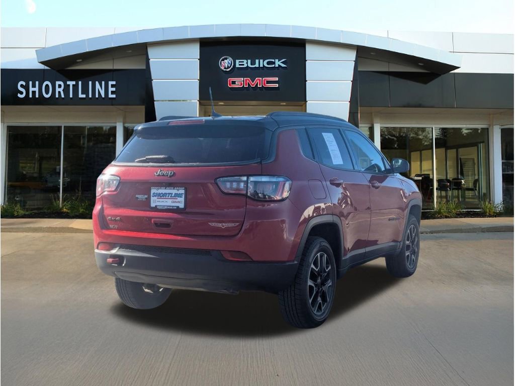 Used 2019 Jeep Compass Trailhawk image 3