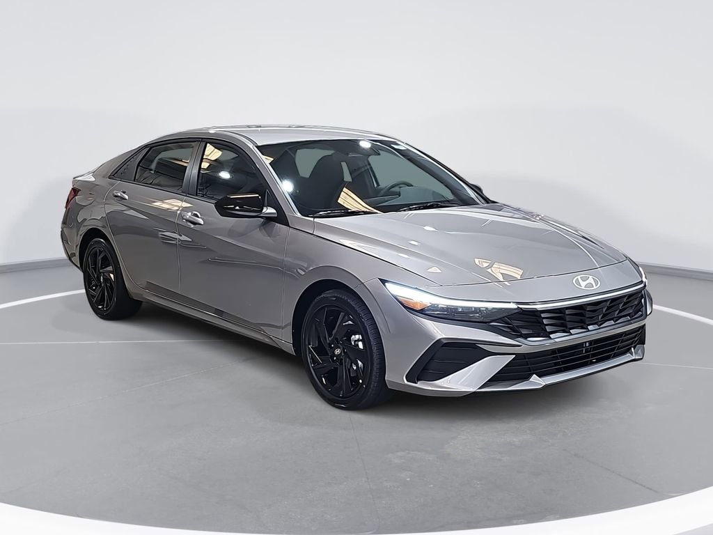 New 2026 Hyundai Elantra Sport image 3