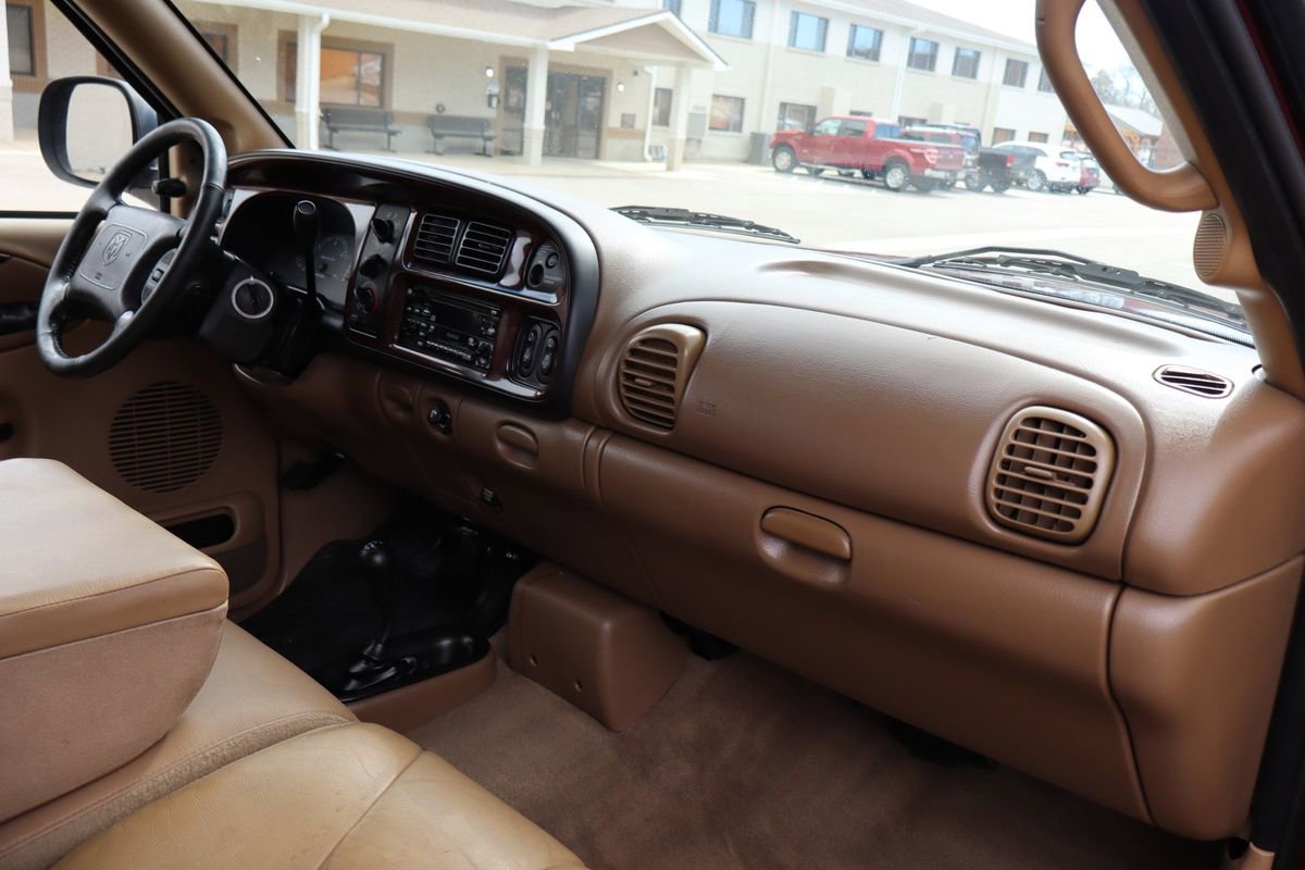 Used 2001 Dodge Ram 2500 Truck ST image 18