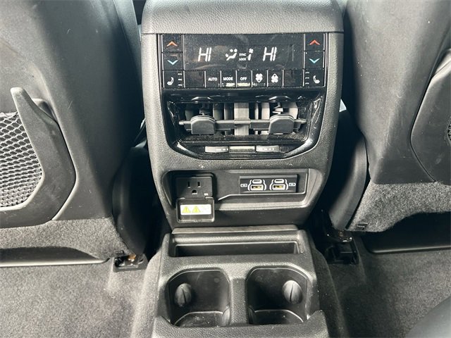 Used 2021 Jeep Grand Cherokee L Overland w/ Luxury Tech Group IV image 33