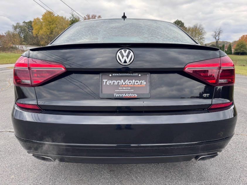Used 2018 Volkswagen Passat 3.6 image 43
