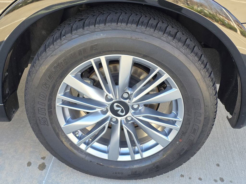 Used 2023 INFINITI QX80 Luxe w/ Cargo Package image 36