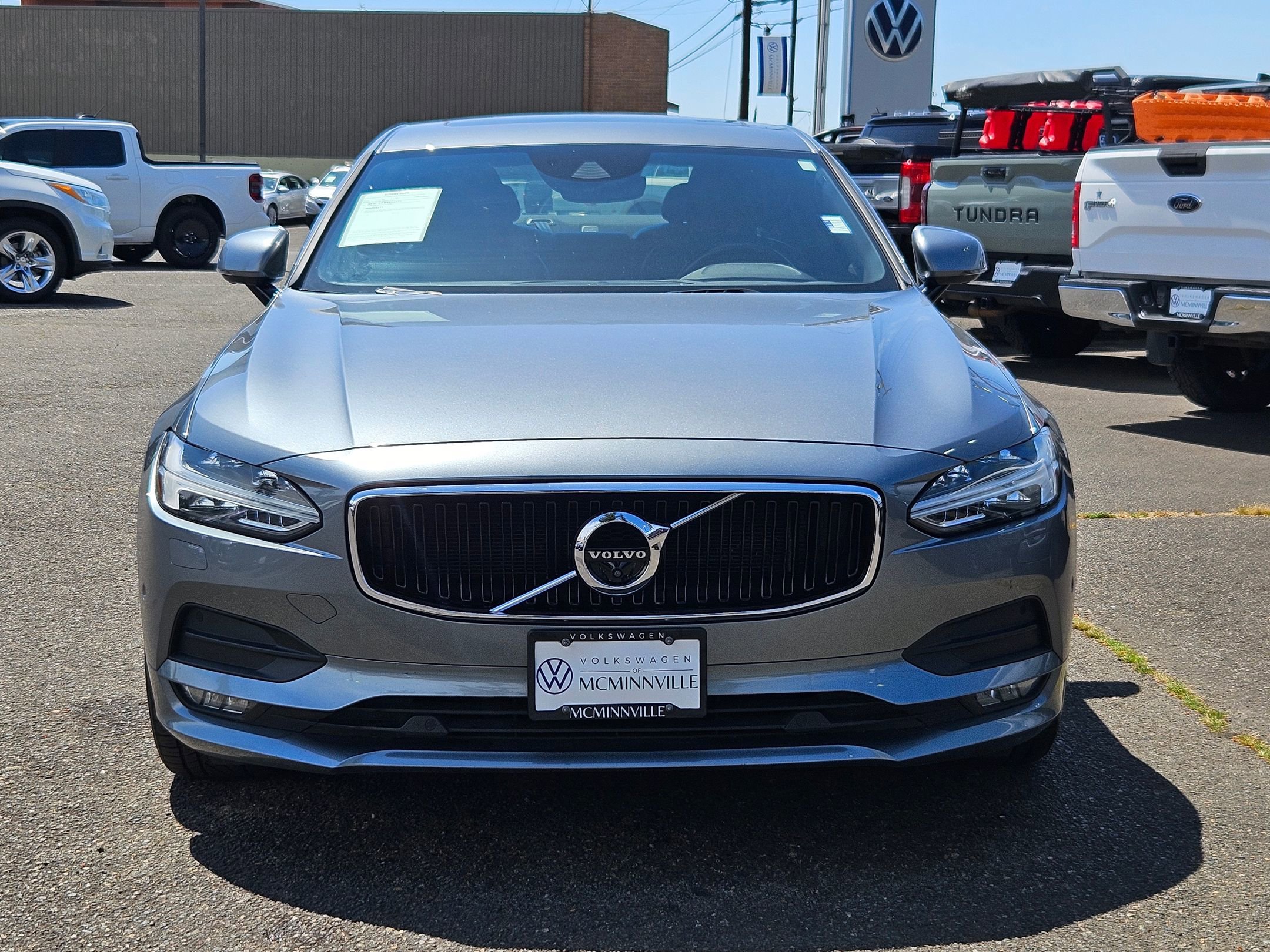 Used 2018 Volvo S90 T5 Momentum w/ Convenience Package AWD/4WD image 8