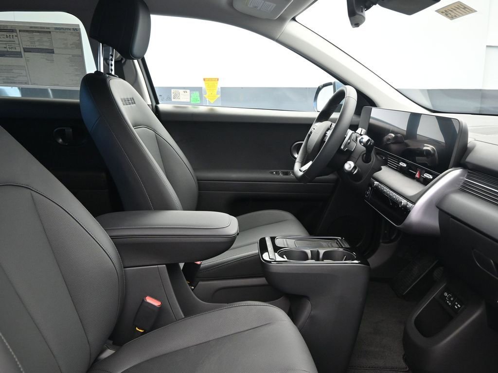 New 2026 Hyundai Ioniq 5 SEL image 10