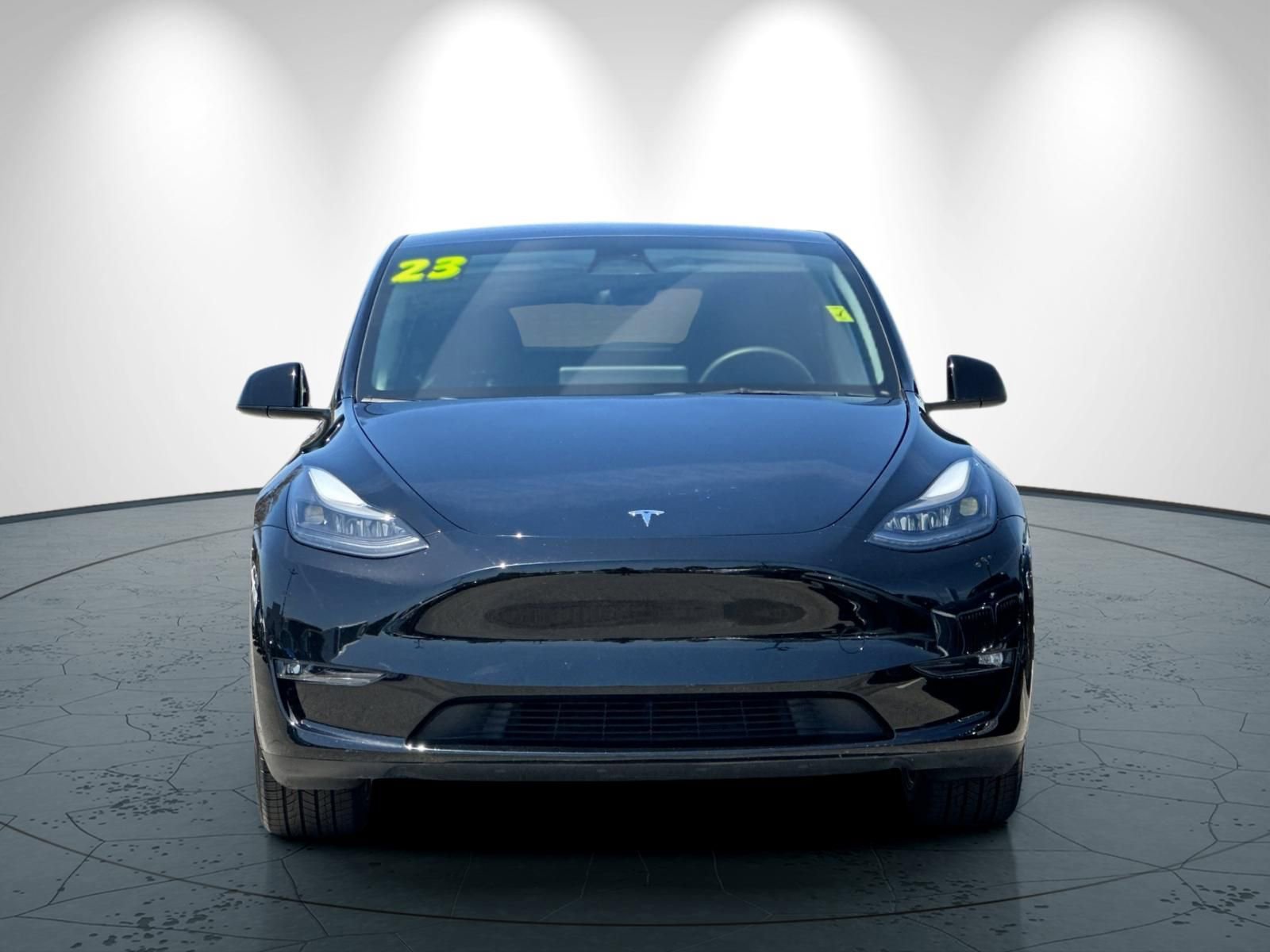 Used 2023 Tesla Model Y Long Range AWD/4WD image 9