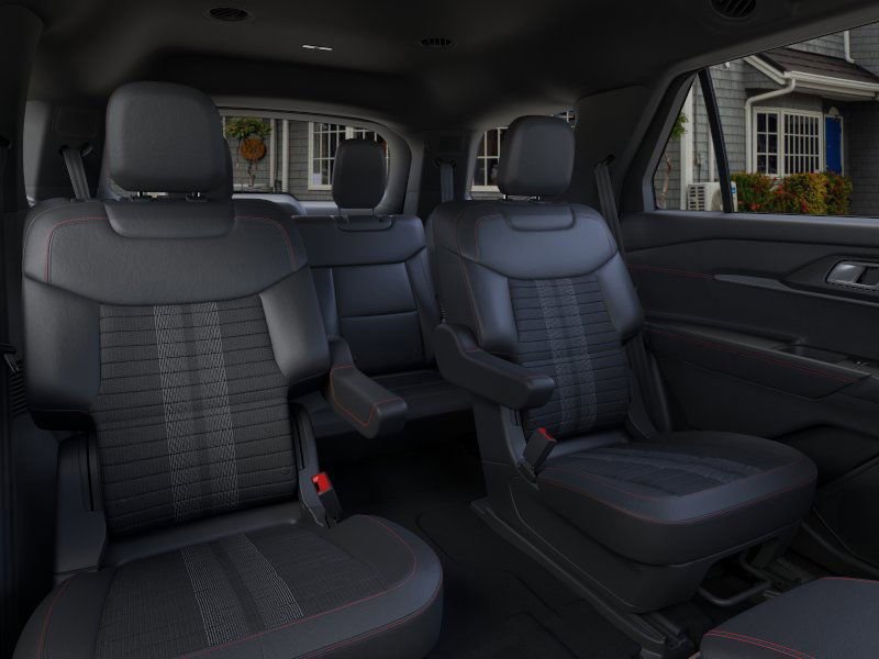 New 2026 Ford Explorer ST-Line w/ ST-Line Street Pack image 11