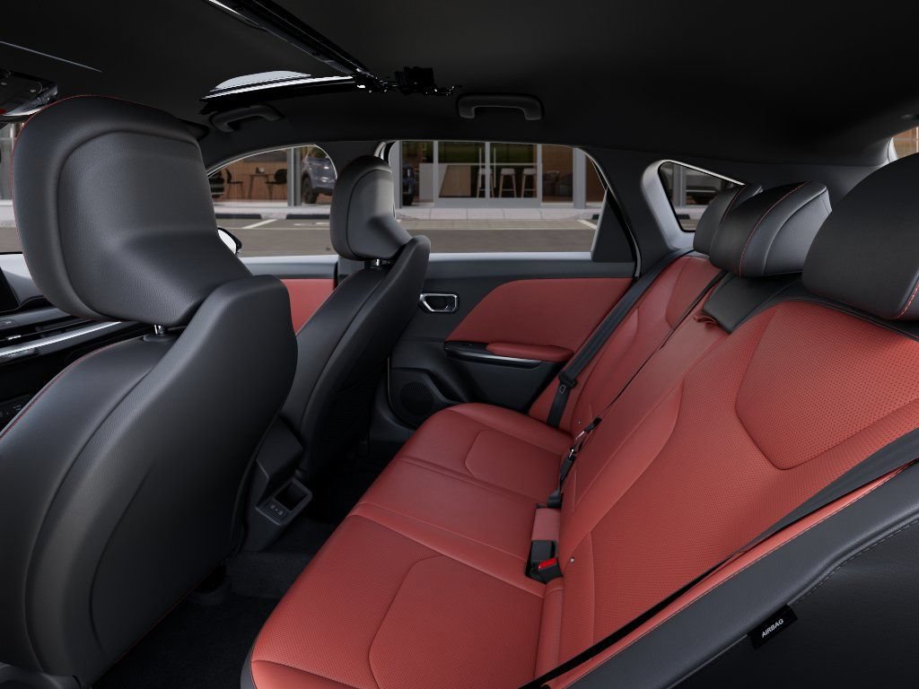 New 2026 Kia K4 GT-Line w/ GT-Line Premium Package FWD image 18