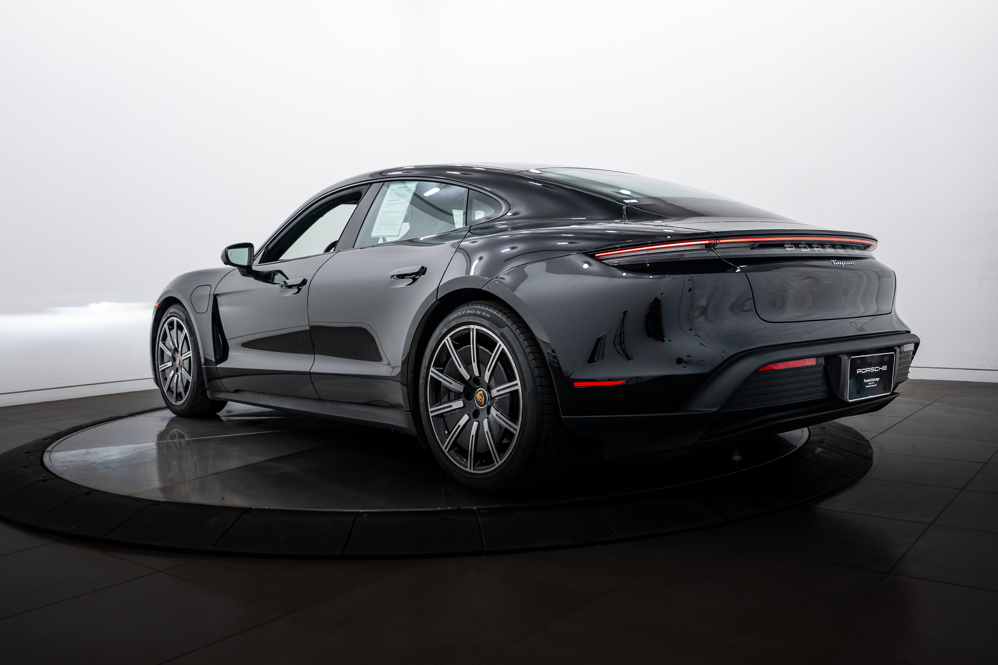 Certified 2024 Porsche Taycan image 3