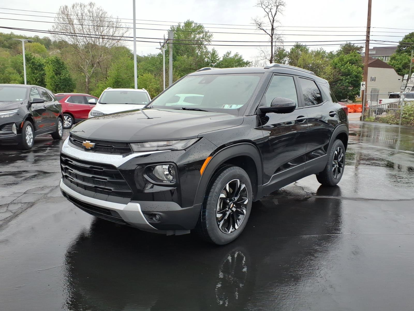 Certified 2023 Chevrolet TrailBlazer LT AWD/4WD image 1