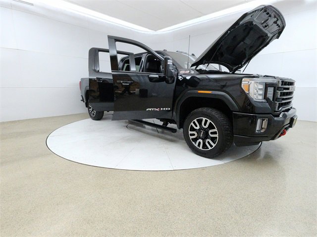 Used 2023 GMC Sierra 3500 AT4 w/ AT4 Premium Plus Package image 9