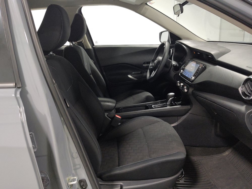 Used 2023 Nissan Kicks SV FWD image 21