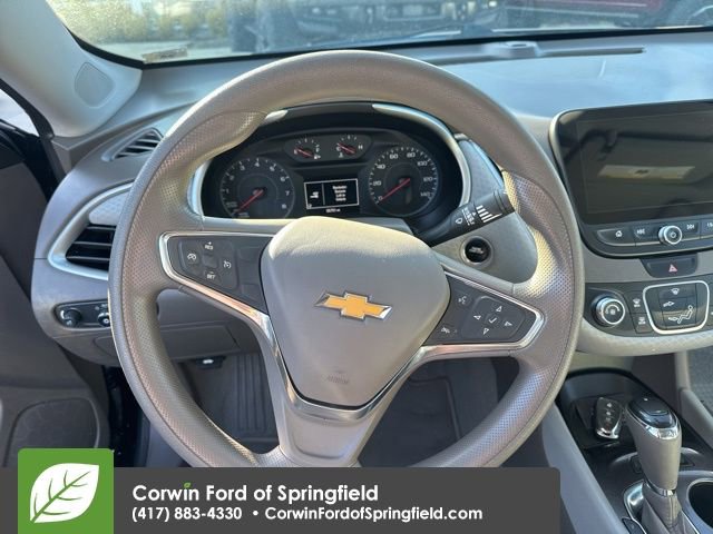Used 2019 Chevrolet Malibu LS image 12