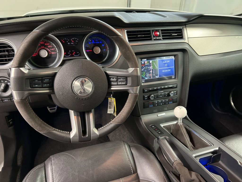 Used 2011 Ford Mustang Shelby GT500 w/ SVT Performance Pkg image 14