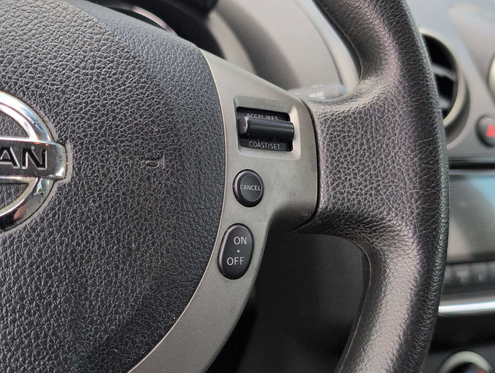 Used 2013 Nissan Rogue SV FWD image 24