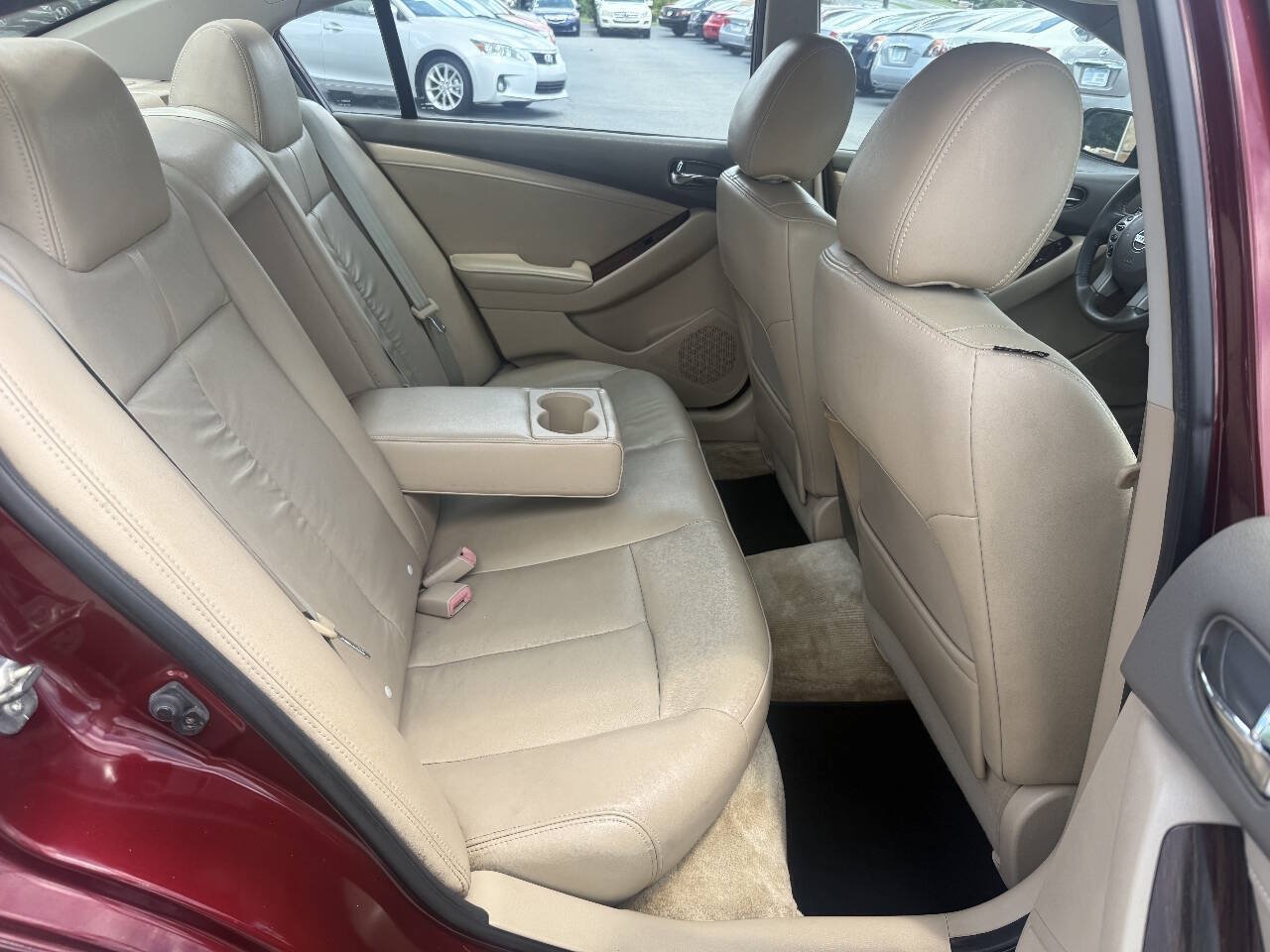 Used 2012 Nissan Altima 2.5 SL w/ 2.5SL Pkg FWD image 12