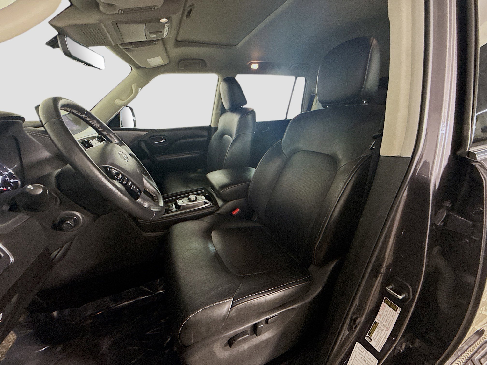 Used 2024 INFINITI QX80 Luxe image 22