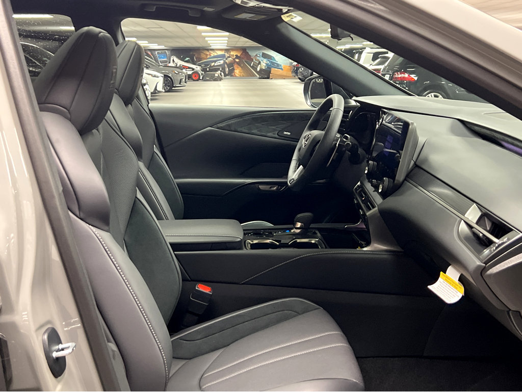 New 2026 Lexus RX 500h F Sport w/ Appearance Package AWD/4WD image 28