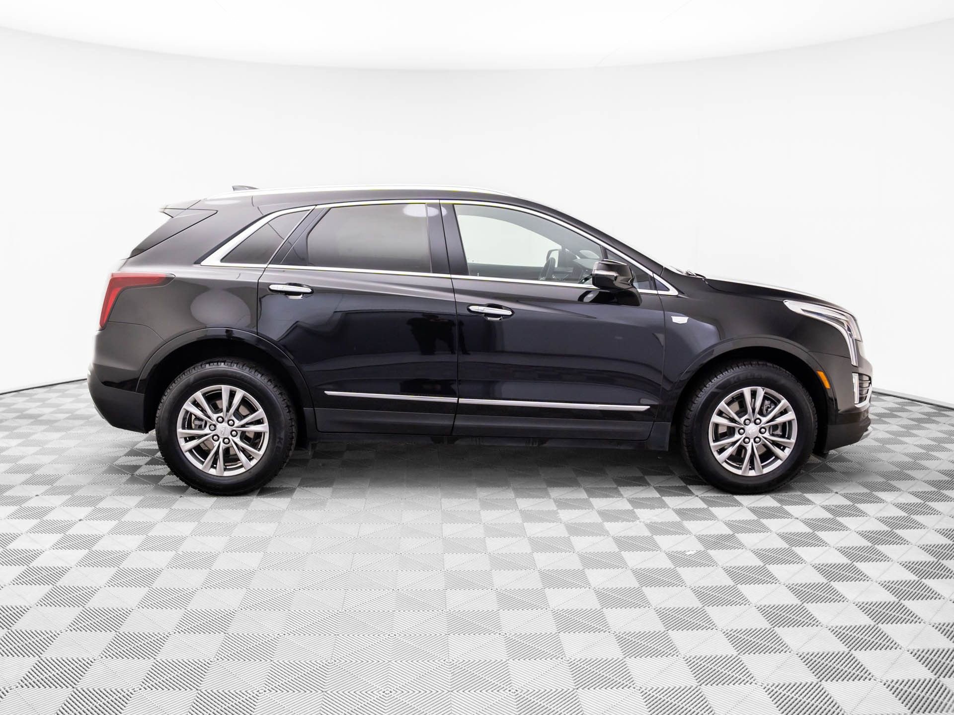 Used 2022 Cadillac XT5 Premium Luxury image 10