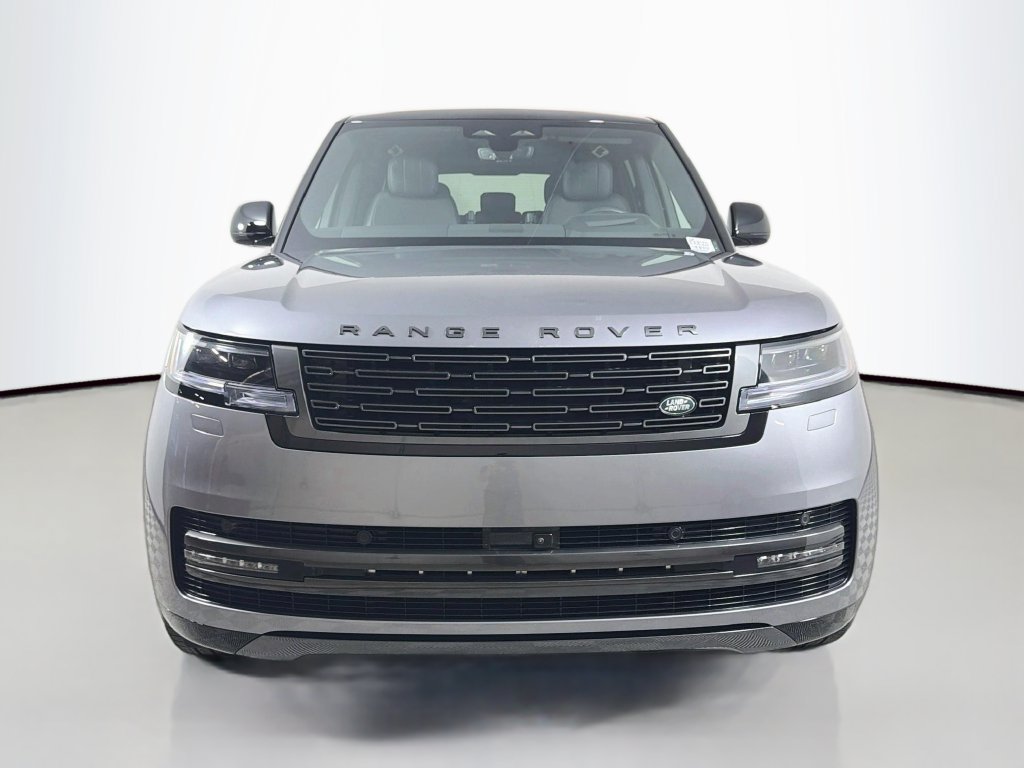 New 2026 Land Rover Range Rover Long Wheelbase SE AWD/4WD image 2