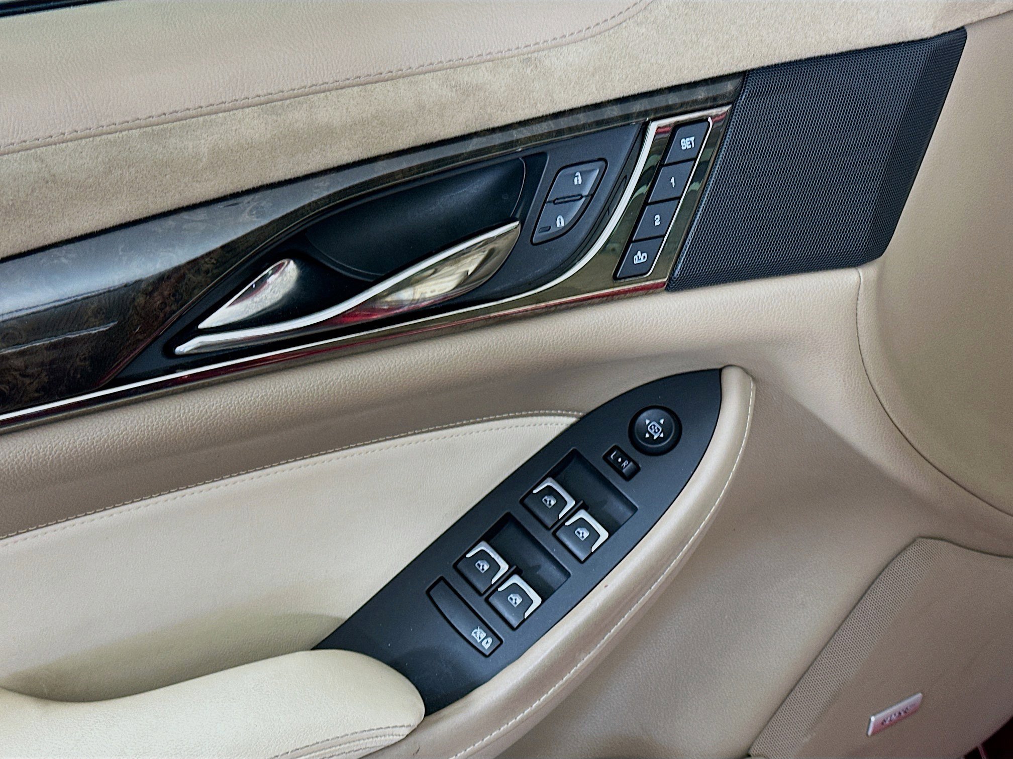 Used 2014 Cadillac CTS Premium RWD image 15