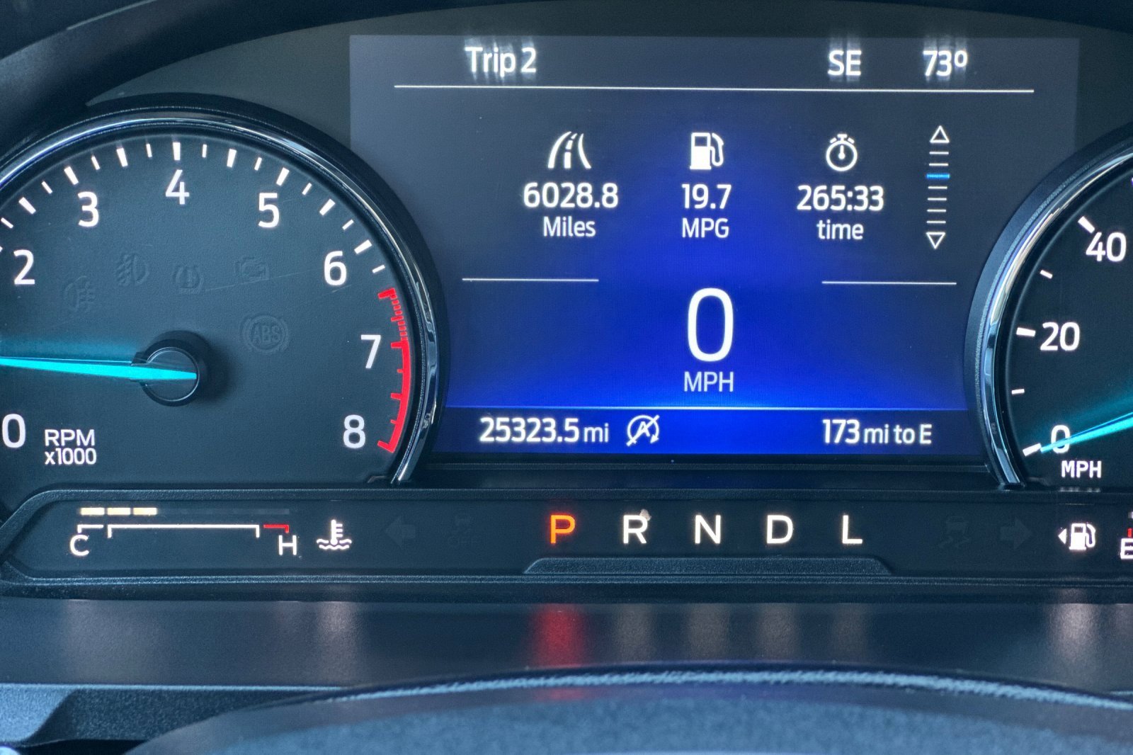 Used 2024 Ford Explorer XLT image 28