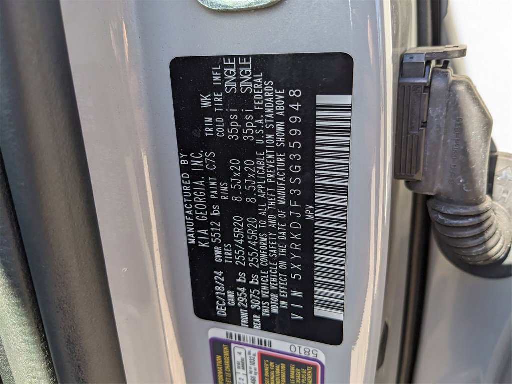 Certified 2025 Kia Sorento SX Prestige image 41