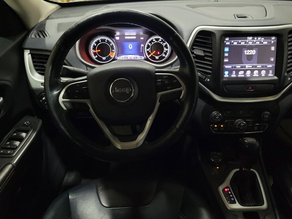 Used 2015 Jeep Cherokee Limited AWD/4WD image 22