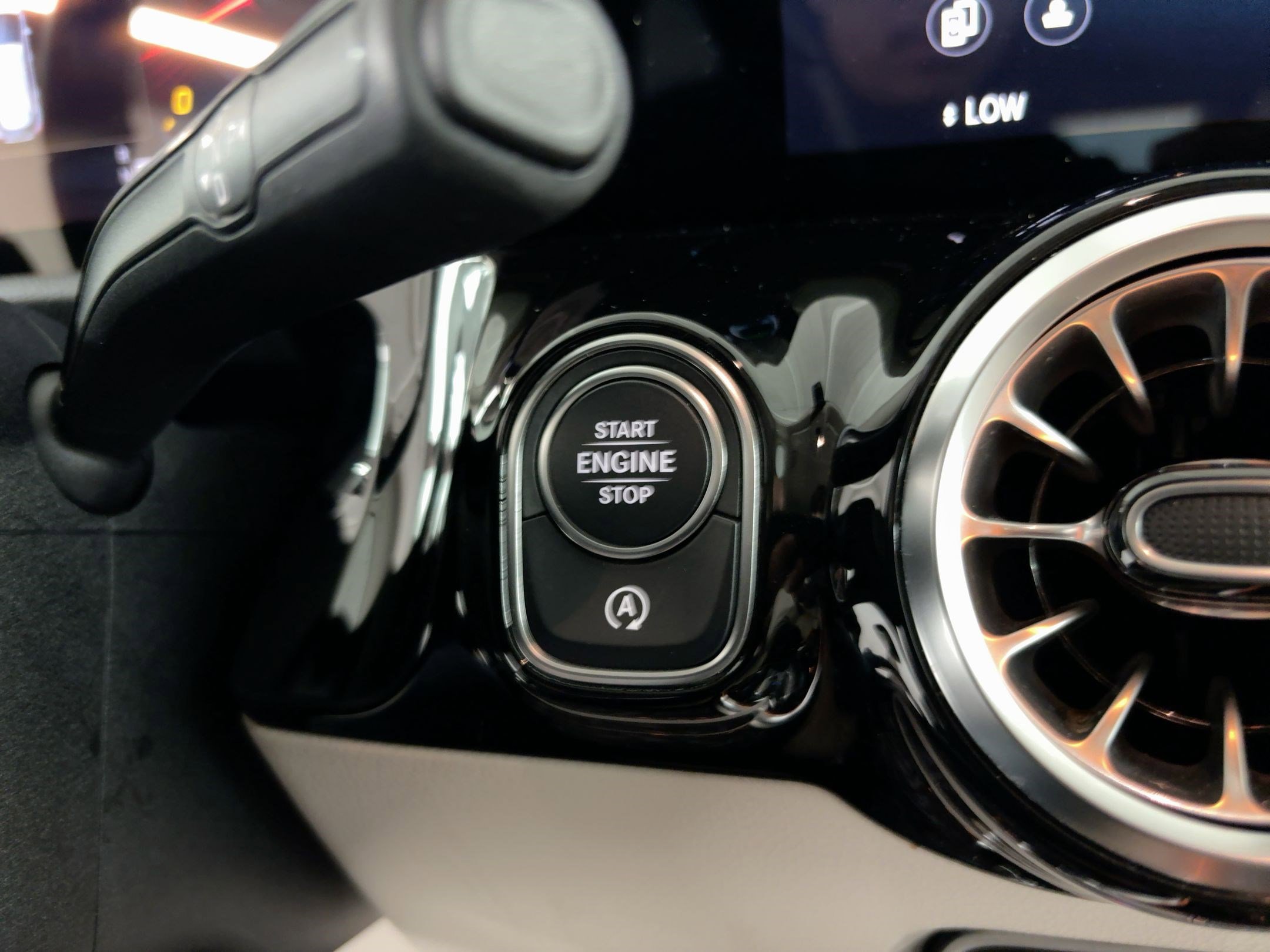 Certified 2023 Mercedes-Benz GLA 250 image 26