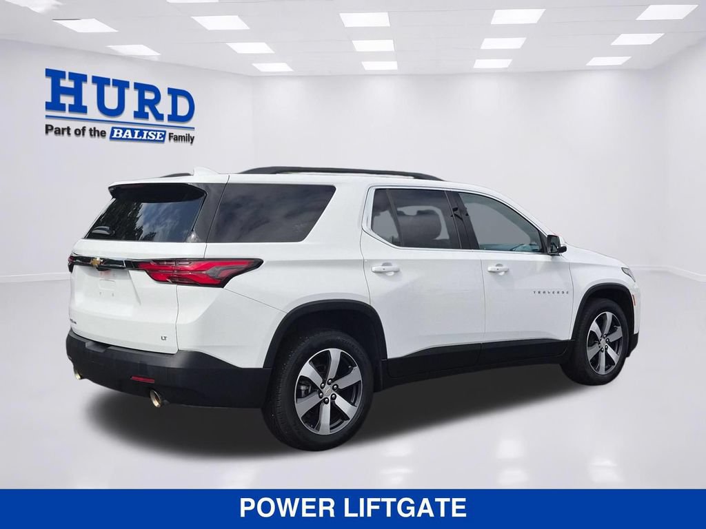 Used 2023 Chevrolet Traverse LT w/ LT Premium Package AWD/4WD image 4