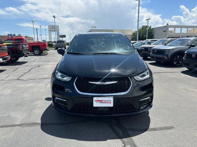 Used 2026 Chrysler Pacifica Select FWD image 4