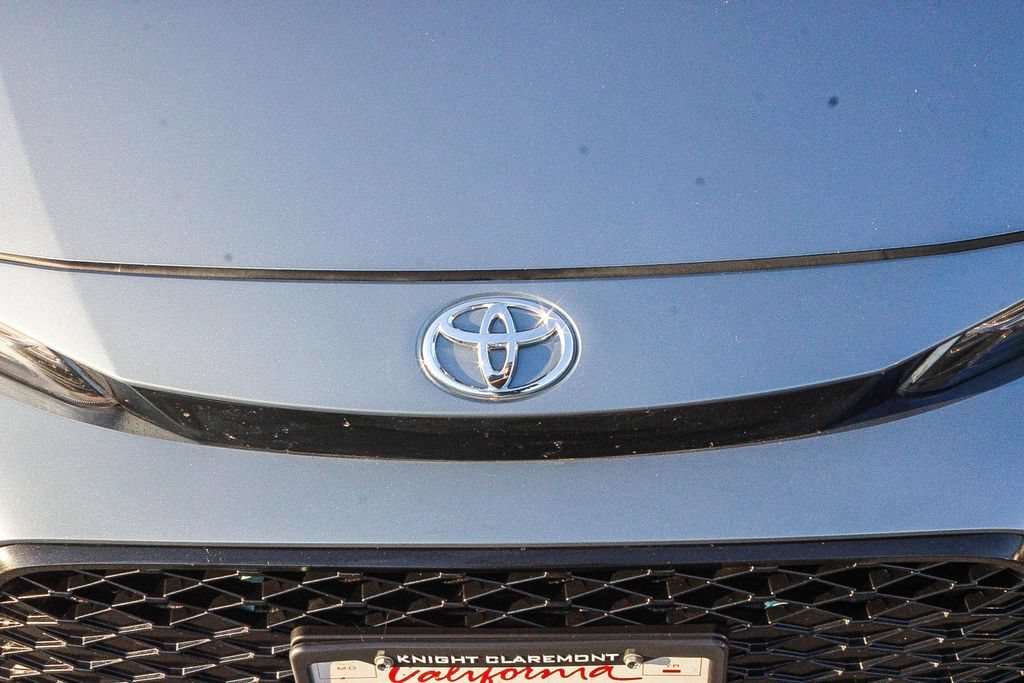 Used 2024 Toyota Corolla XSE FWD image 6