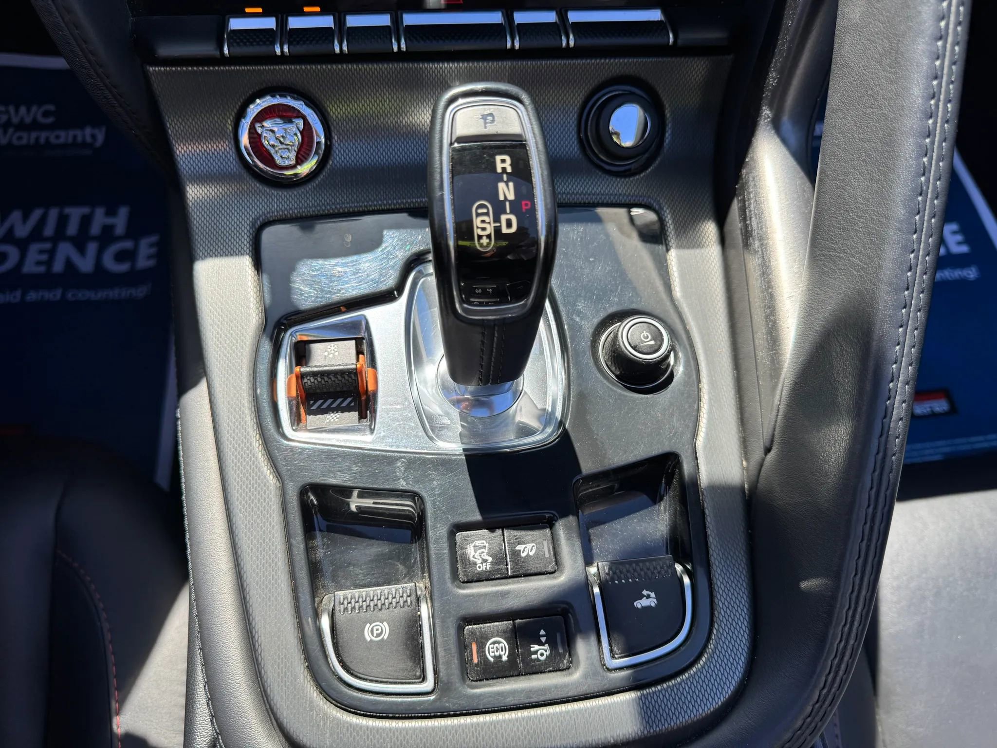 Used 2014 Jaguar F-TYPE S RWD image 22