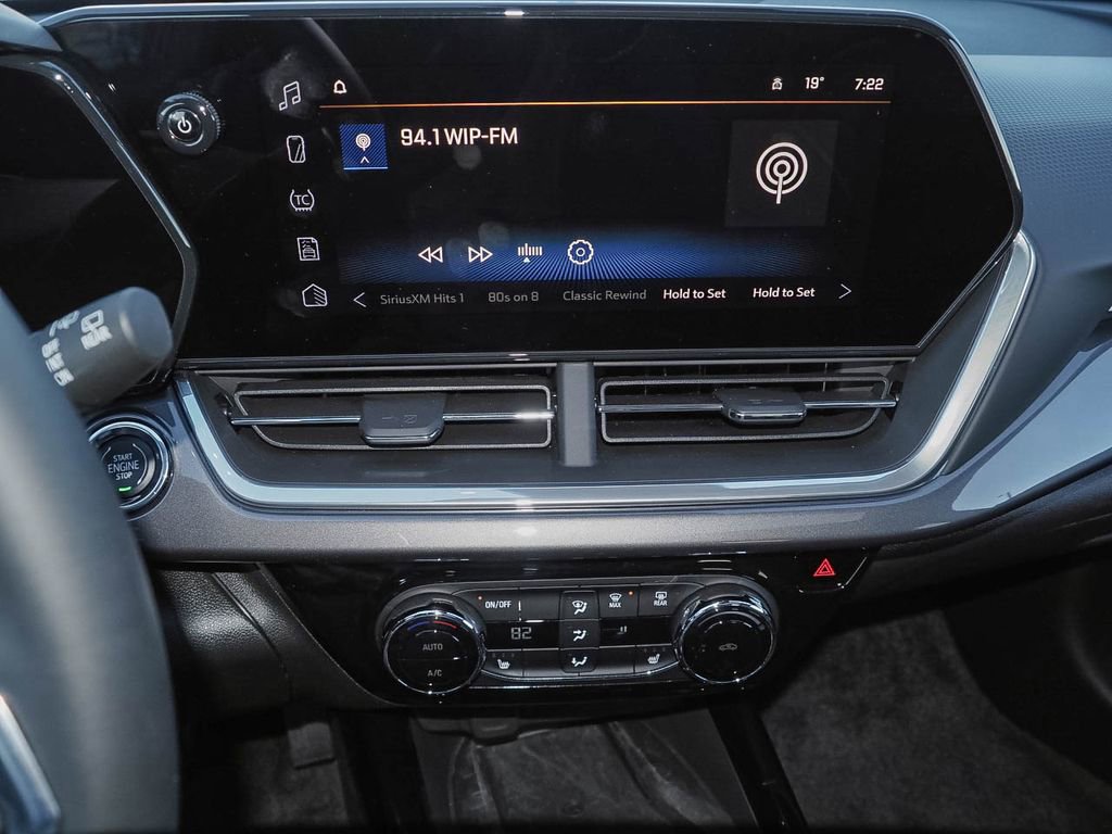 Certified 2024 Chevrolet Trax ACTIV w/ Sunroof Package image 12