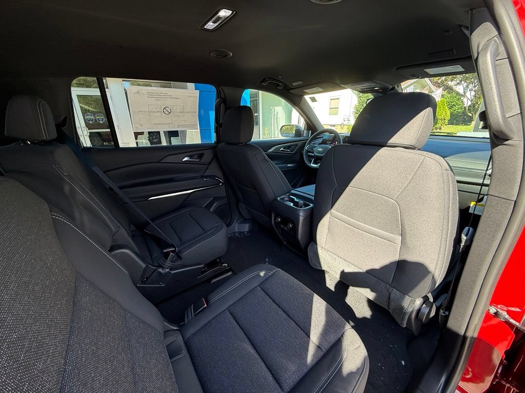 New 2027 Chevrolet Traverse LT AWD/4WD image 40