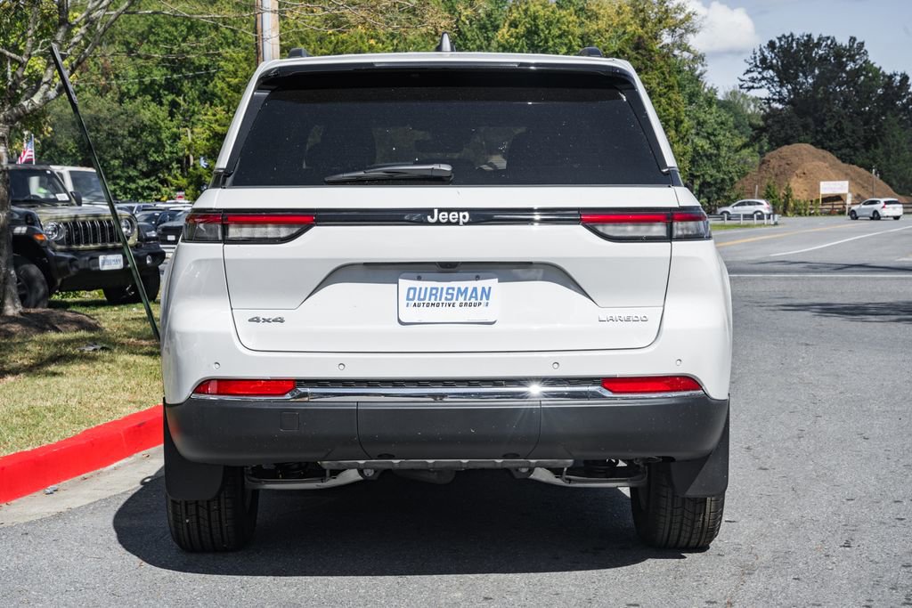 New 2025 Jeep Grand Cherokee Laredo X w/ Luxury Tech Group I image 5