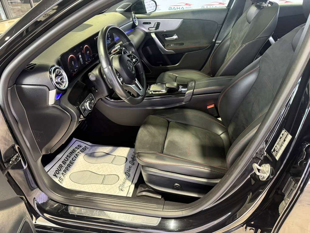 Used 2021 Mercedes-Benz A 220 w/ AMG Line image 31
