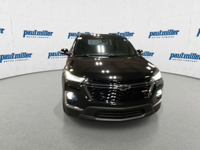 Used 2024 Chevrolet Traverse RS image 3