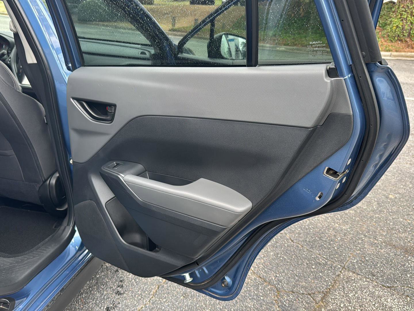 Used 2024 Subaru Crosstrek 2.0i image 14