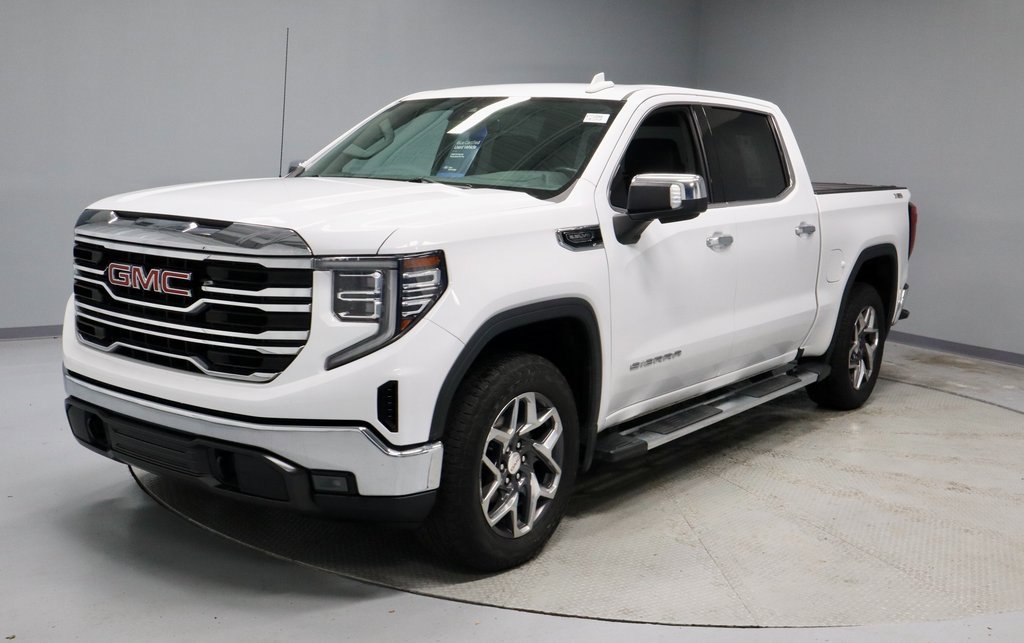 Used 2022 GMC Sierra 1500 SLT w/ SLT Premium Package image 7