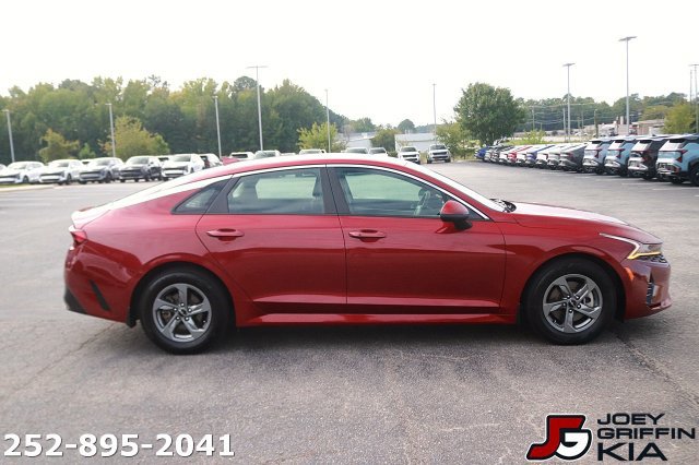 Used 2022 Kia K5 LXS FWD image 8
