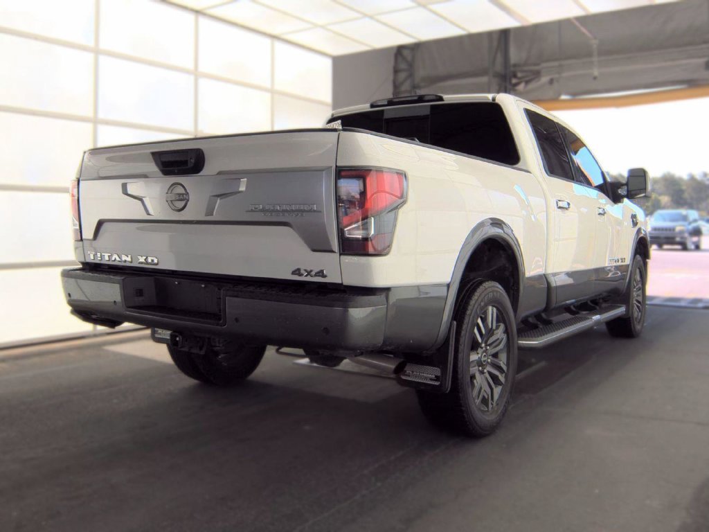 Certified 2023 Nissan Titan Platinum Reserve w/ Moonroof Package AWD/4WD image 4